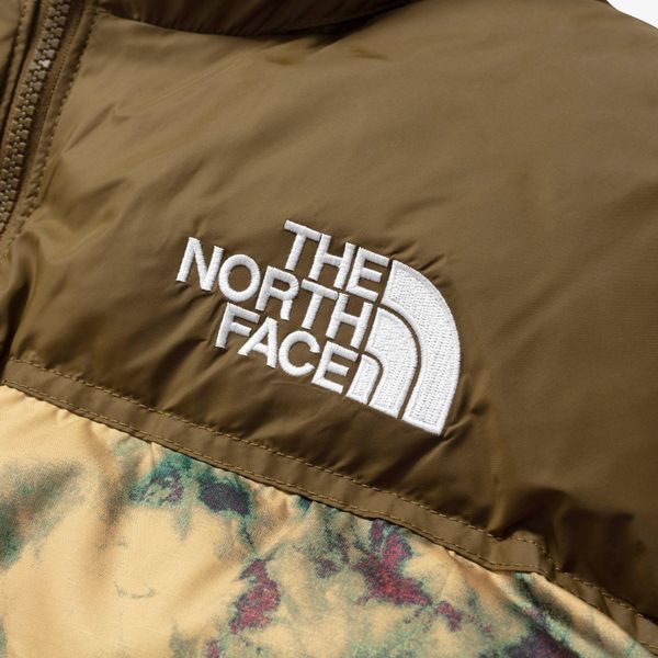 Куртка-пуховик жіноча The North Face Nuptse 1996 Antelope Tan Ice Dye Print (NF0A5IX494B) NF0A5IX494B фото