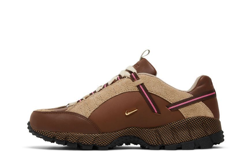 Кроссовки женские Jacquemus x Nike Air Humara LX (DR0420-200) DR0420-200 фото