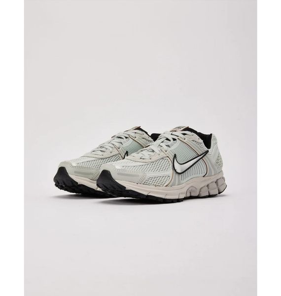 Кроссовки женские Nike Zoom Vomero 5 (FN6742-001) FN6742-001 фото