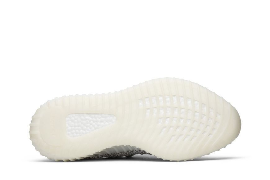 Кросівки adidas Yeezy Boost 350 V2 Static Non-Reflective (EF2905) EF2905 фото