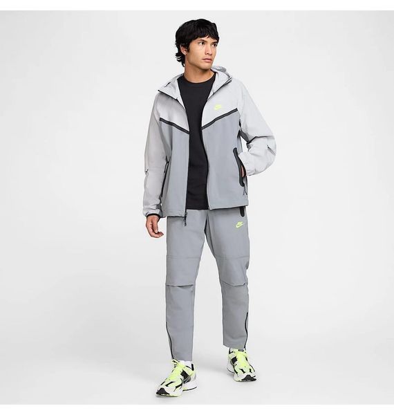 Штани чоловічі Nike Tech Woven Open-Hem Trousers (IB6663-065) IB6663-065 фото