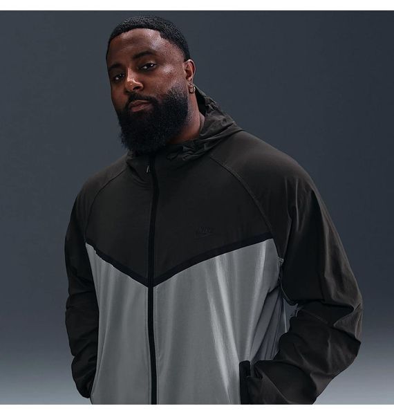 Вітровка чоловіча Nike Tech Woven Jacket (HM7151-065) HM7151-065 фото