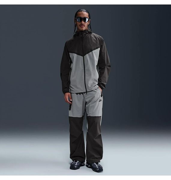 Вітровка чоловіча Nike Tech Woven Jacket (HM7151-065) HM7151-065 фото