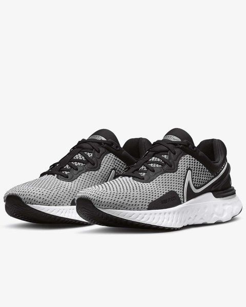 Кросівки чоловічі Nike React Miler 3 (DD0490-101) DD0490-101 фото