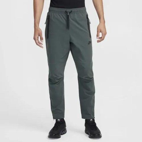 Брюки чоловічі Nike Tech Woven Pants (HM8241-338) HM8241-338 фото