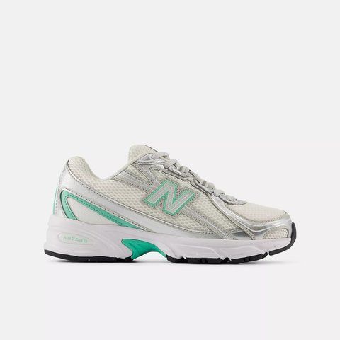 Кроссовки New Balance 740 White (G7402H8) G7402H8 фото