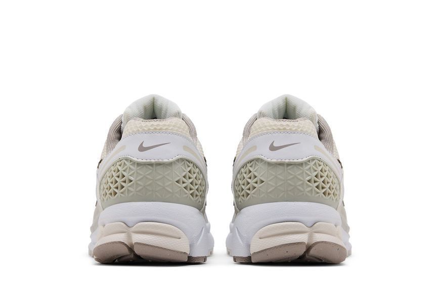 Кроссовки женские Nike Zoom Vomero 5 Light Bone (FJ2028-107) FJ2028-107 фото