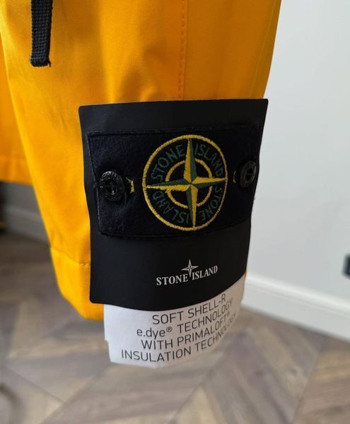 Жилетка Stone Island (7715G0327 V0030) 7715G0327 V0030 фото