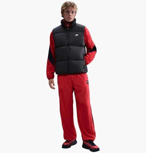 Жилетка чоловіча Nike Club Puffer Black (IB2977-010) IB2977-010 фото